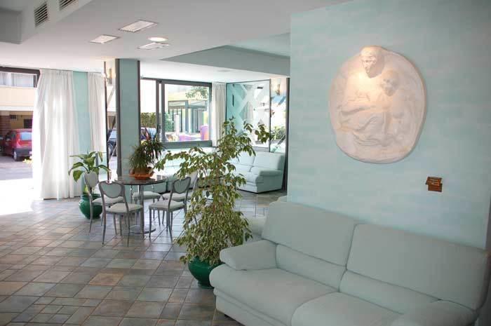 Hotel Principe Гатео а Маре Екстериор снимка